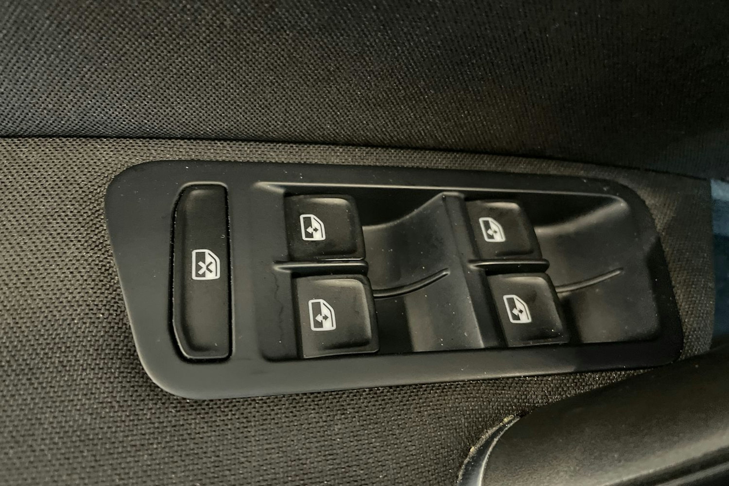 harmaa Volkswagen Golf 2016 kuva 31.