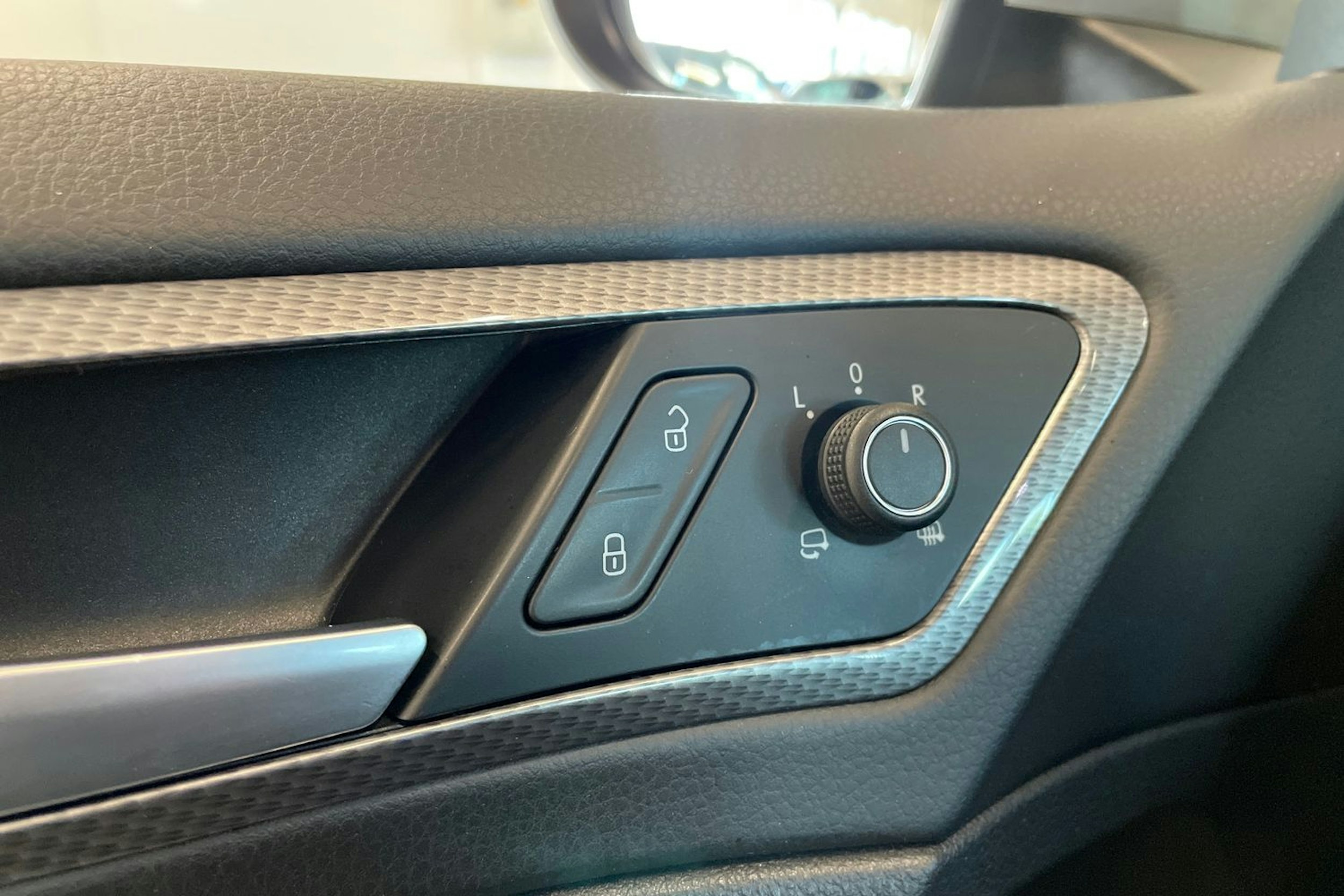 harmaa Volkswagen Golf 2016 kuva 32.