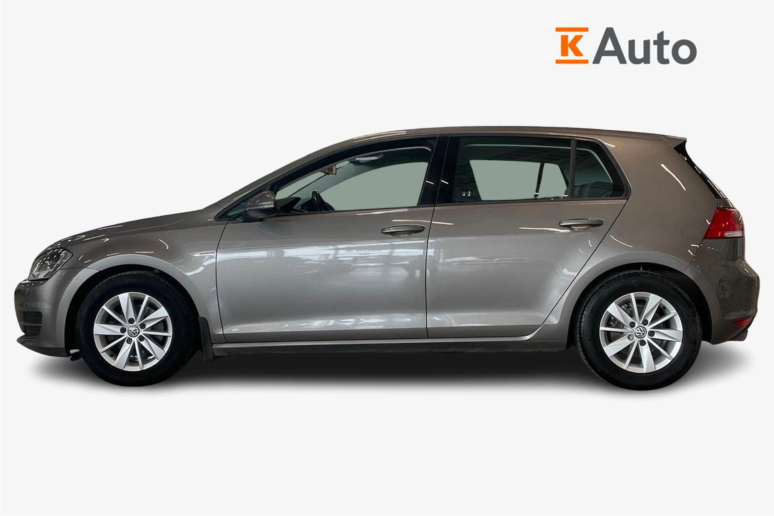harmaa Volkswagen Golf 2016 kuva 7.