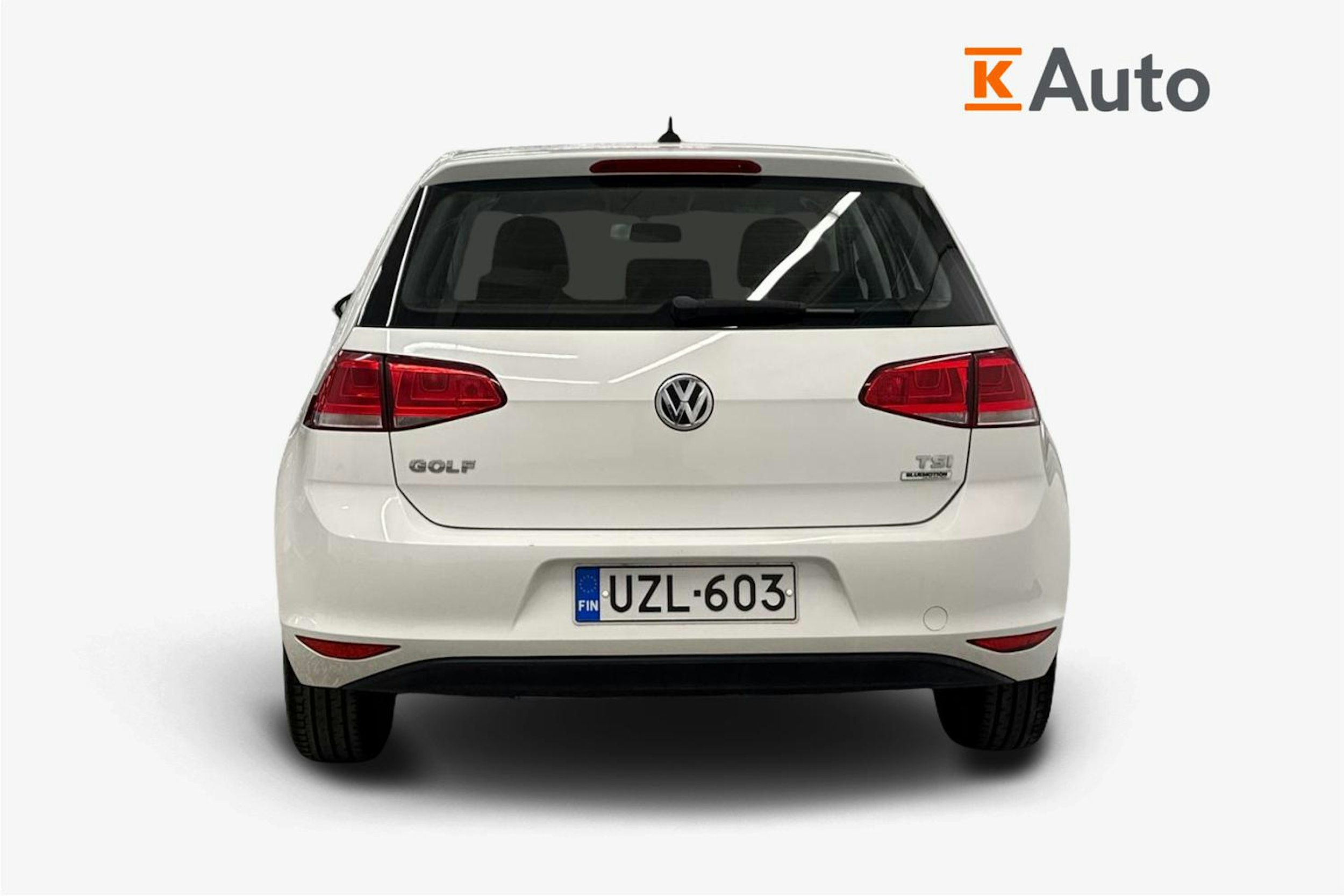 Valkoinen Volkswagen GOLF 2016 kuva 3.