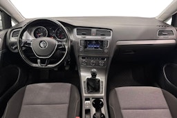 Valkoinen Volkswagen GOLF 2016 kuva 9.