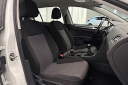 Valkoinen Volkswagen GOLF 2016 kuva 13.