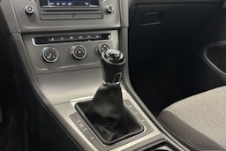 Valkoinen Volkswagen GOLF 2016 kuva 19.