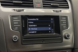 Valkoinen Volkswagen GOLF 2016 kuva 25.