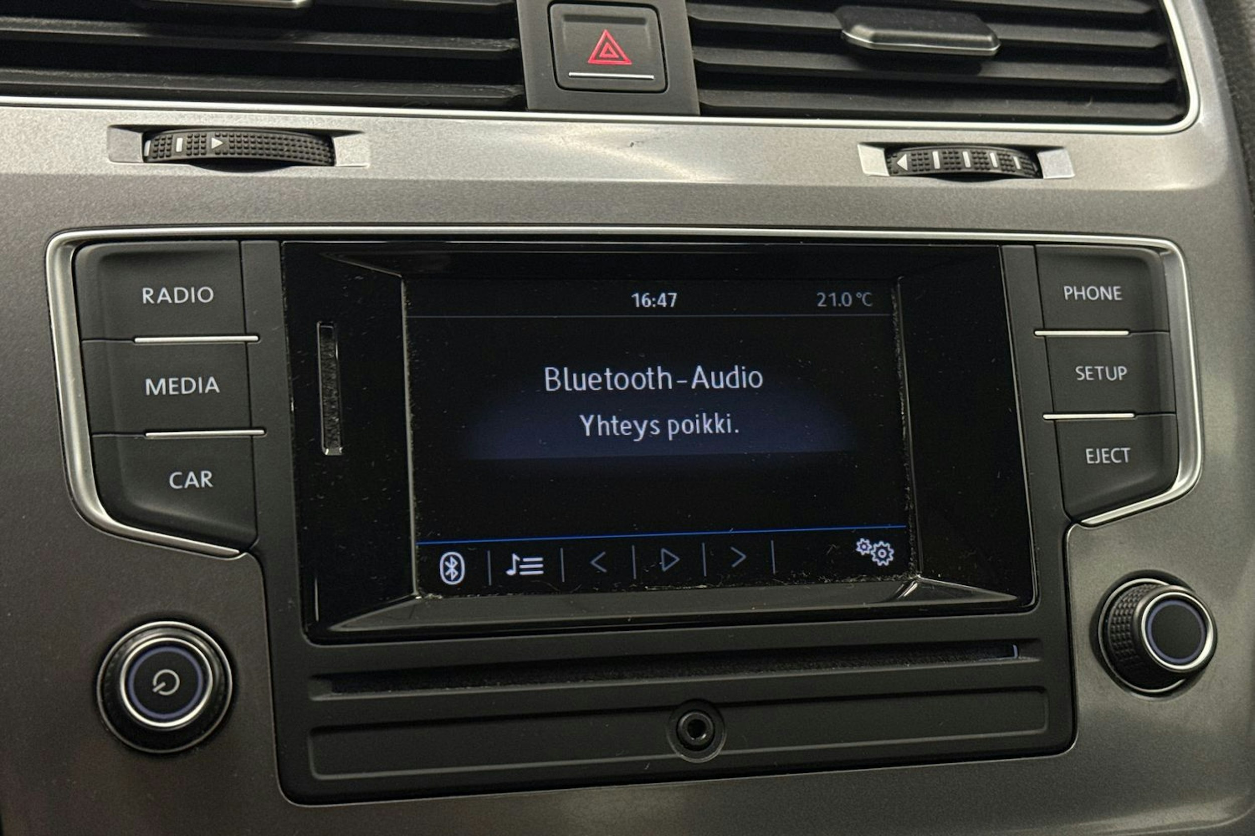 Valkoinen Volkswagen GOLF 2016 kuva 27.