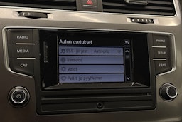 Valkoinen Volkswagen GOLF 2016 kuva 29.