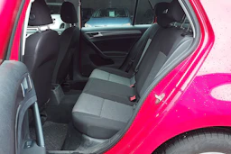 punainen Volkswagen Golf 2016 kuva 11.