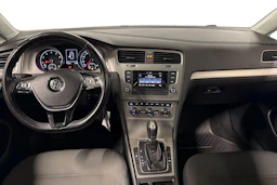 musta Volkswagen Golf 2016 kuva 7.