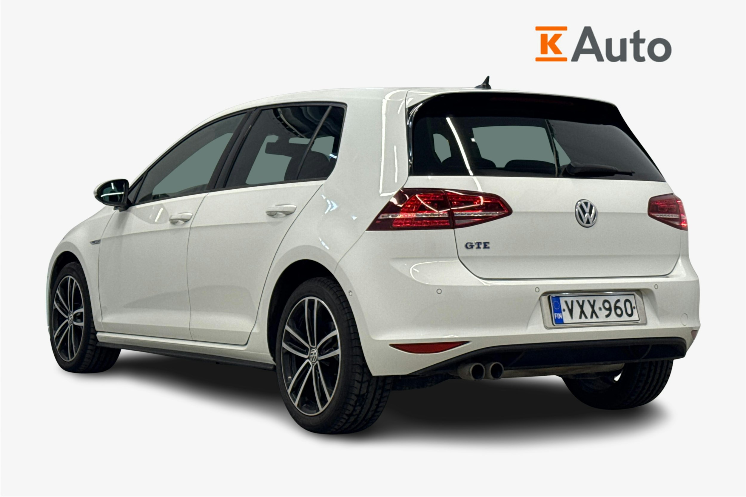valkoinen Volkswagen Golf 2016 kuva 5.