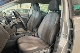 met. harmaa Volkswagen Golf 2016 kuva 11.