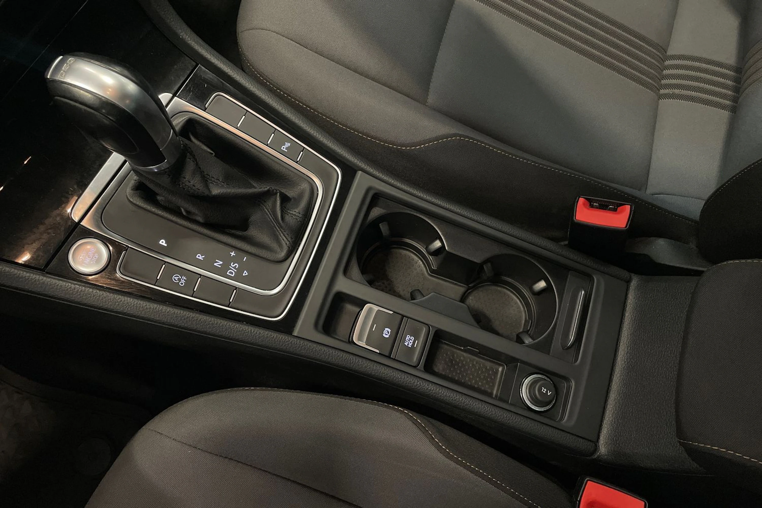 met. harmaa Volkswagen Golf 2016 kuva 27.