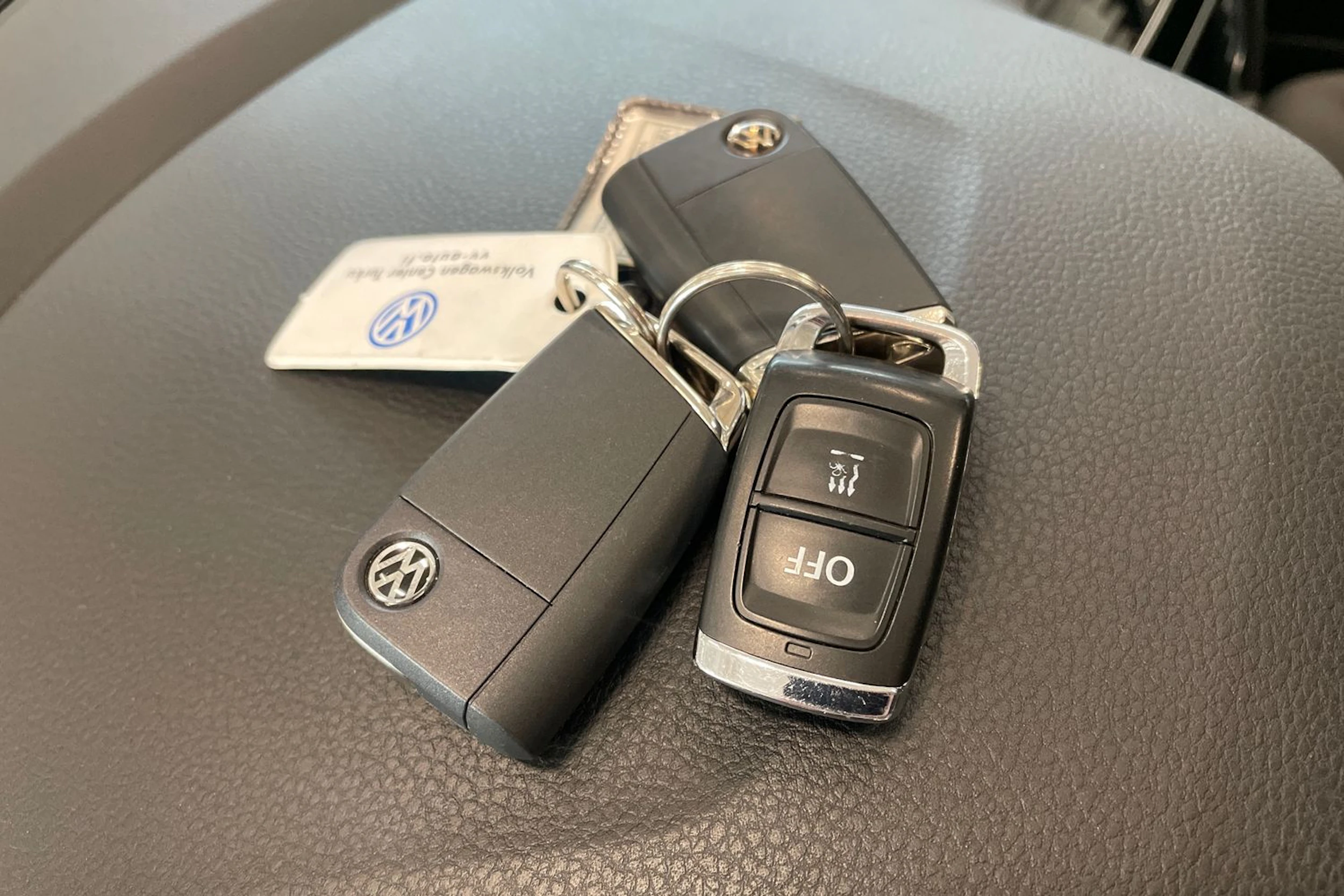 met. harmaa Volkswagen Golf 2016 kuva 30.