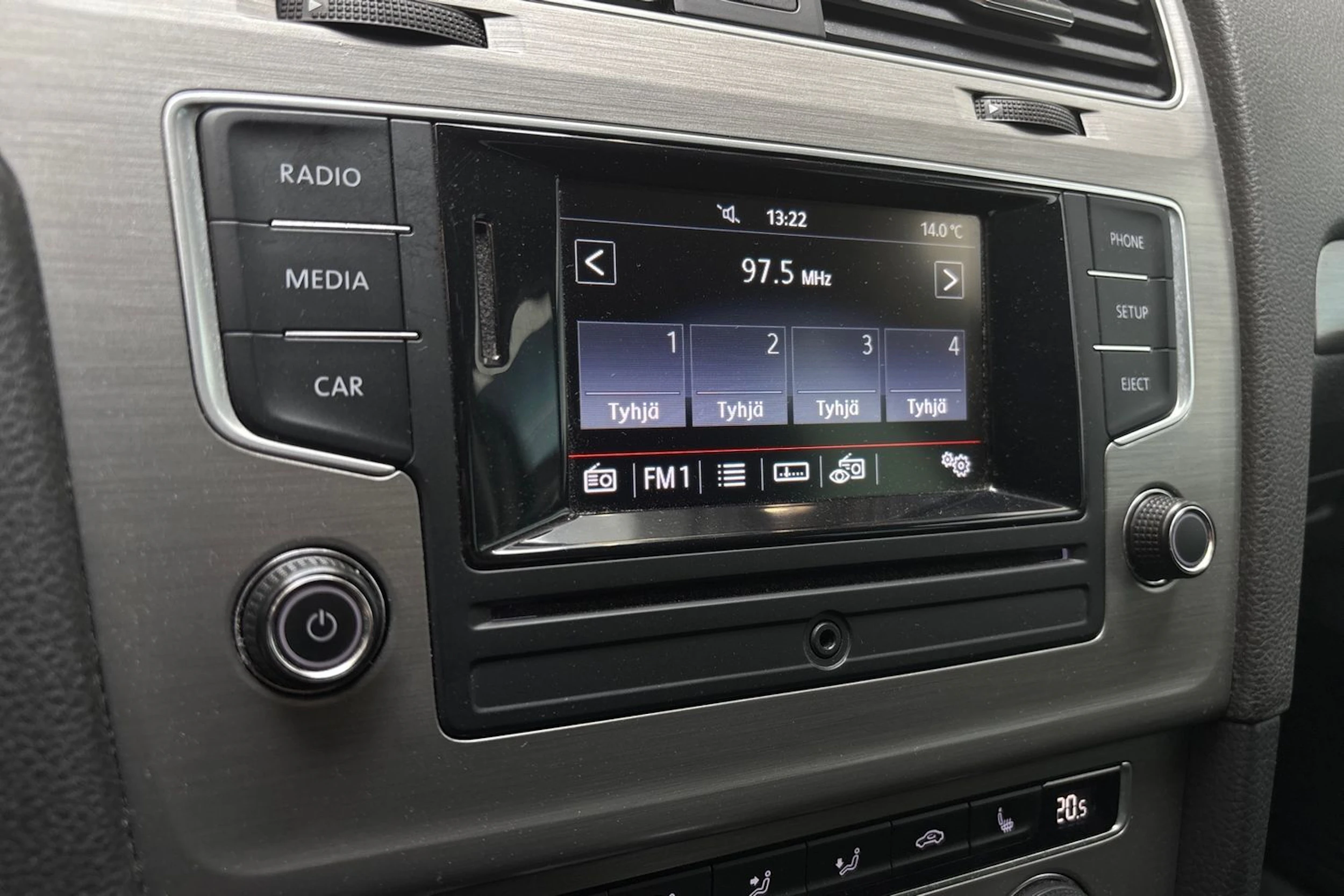 harmaa Volkswagen Golf 2016 kuva 14.