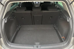 harmaa Volkswagen Golf 2016 kuva 16.