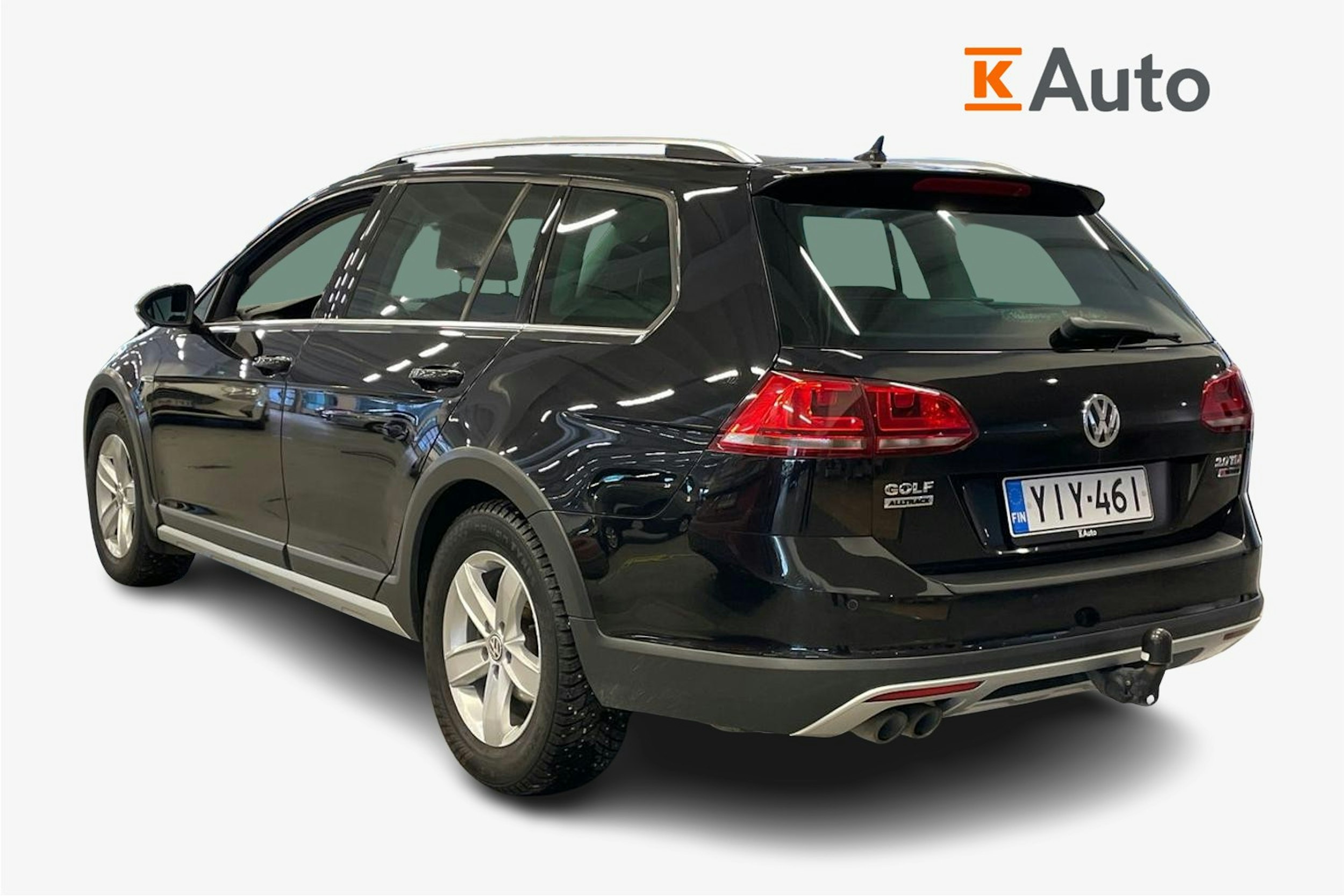 musta Volkswagen Golf 2016 kuva 2.