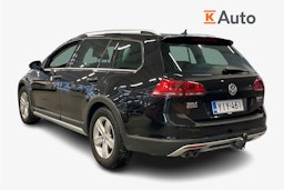 musta Volkswagen Golf 2016 kuva 2.