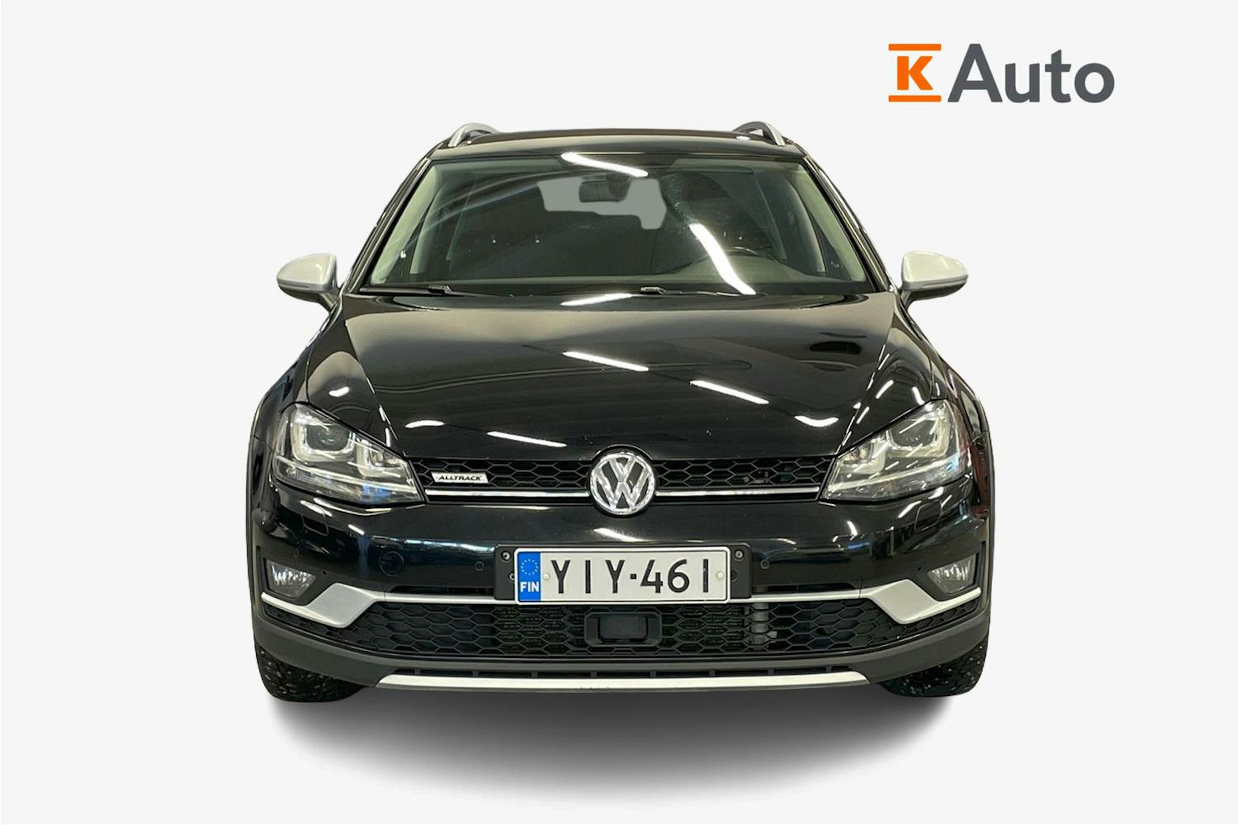 musta Volkswagen Golf 2016 kuva 5.