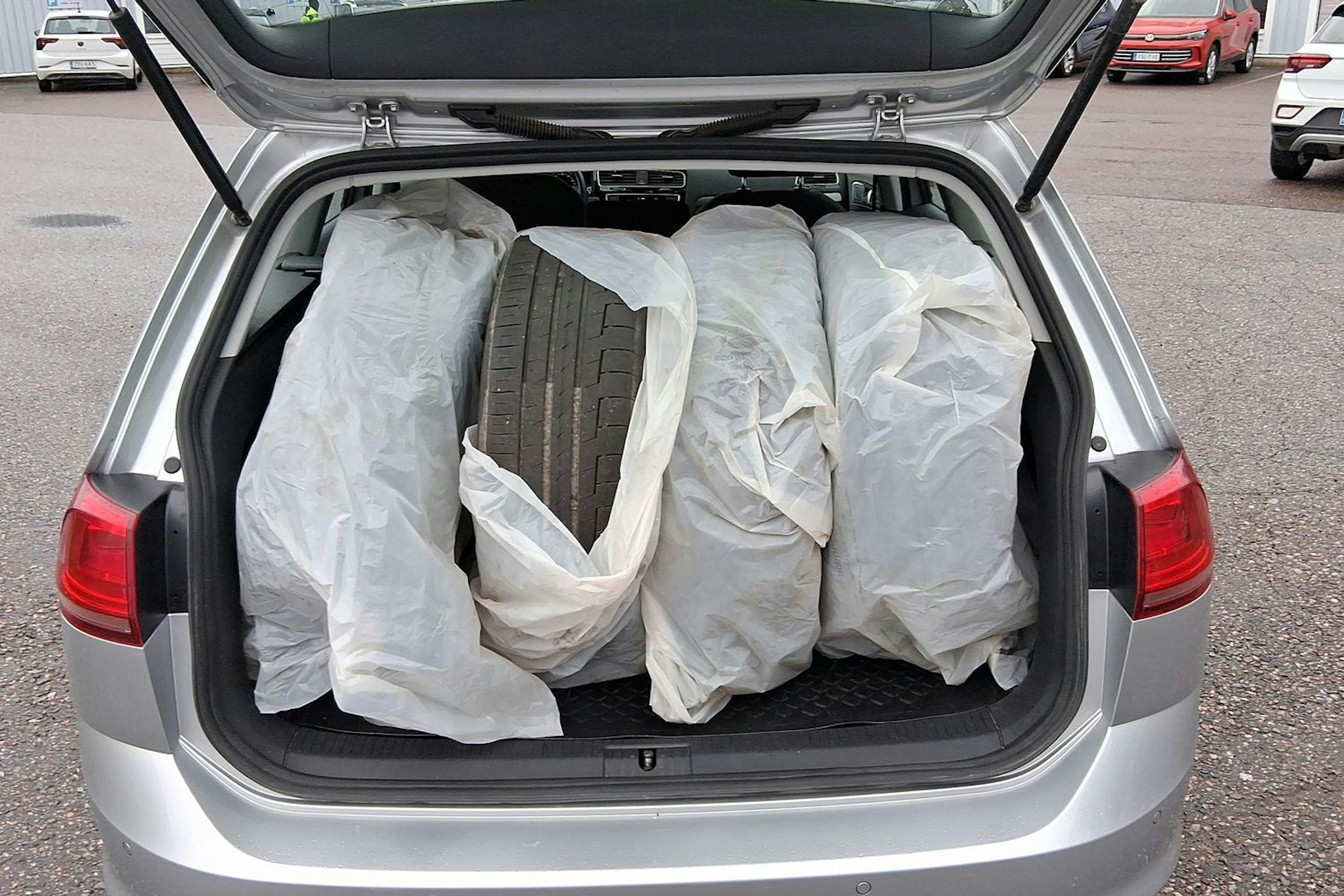 hopea Volkswagen Golf 2016 kuva 14.