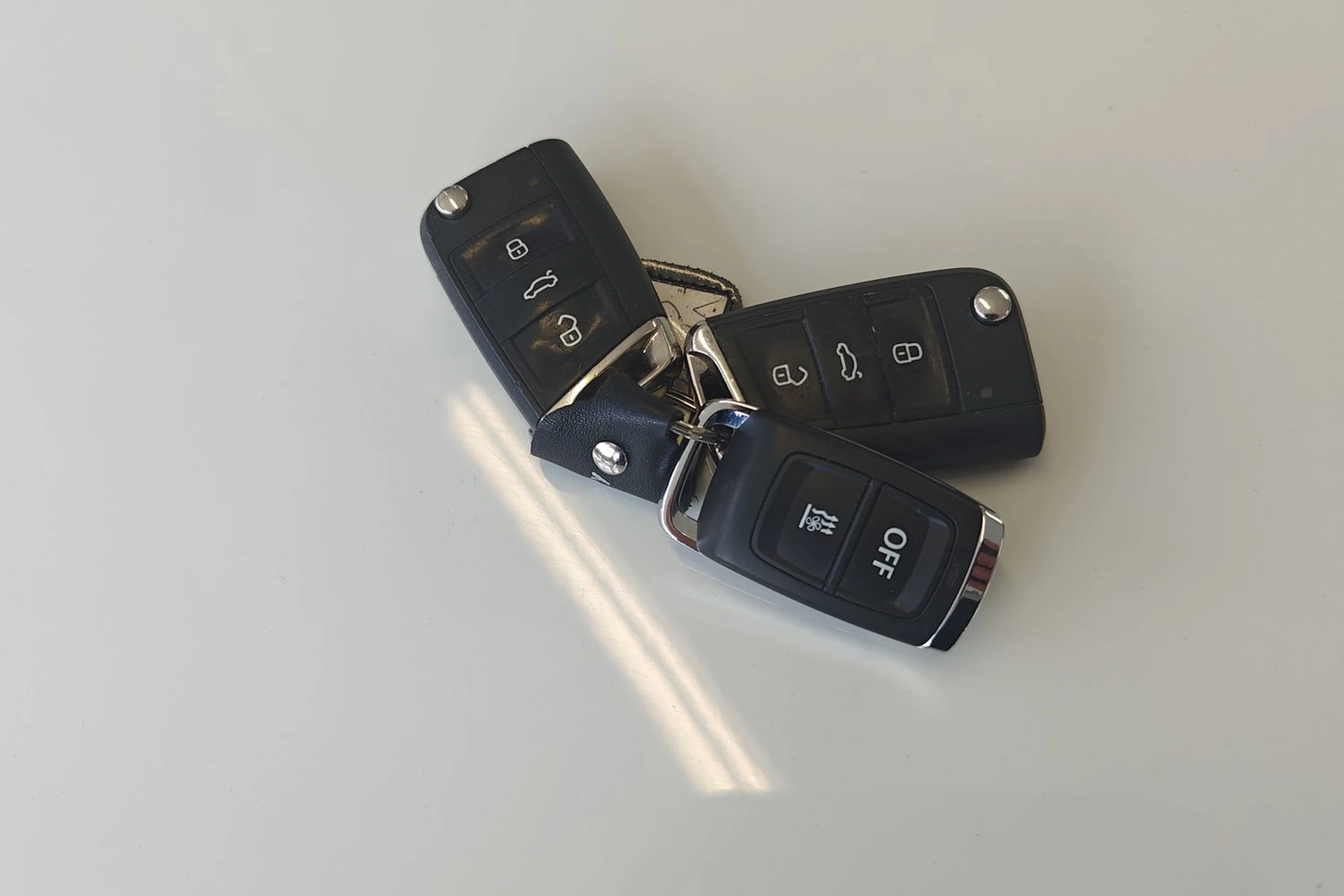 valkoinen Volkswagen Golf 2016 kuva 15.