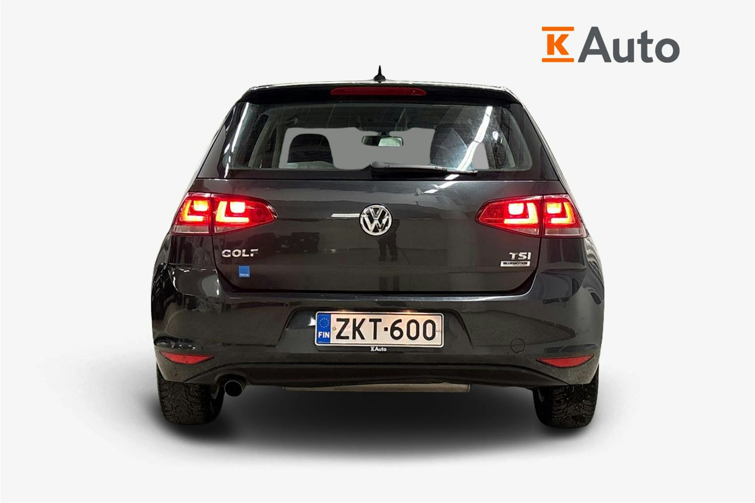 harmaa Volkswagen Golf 2016 kuva 3.