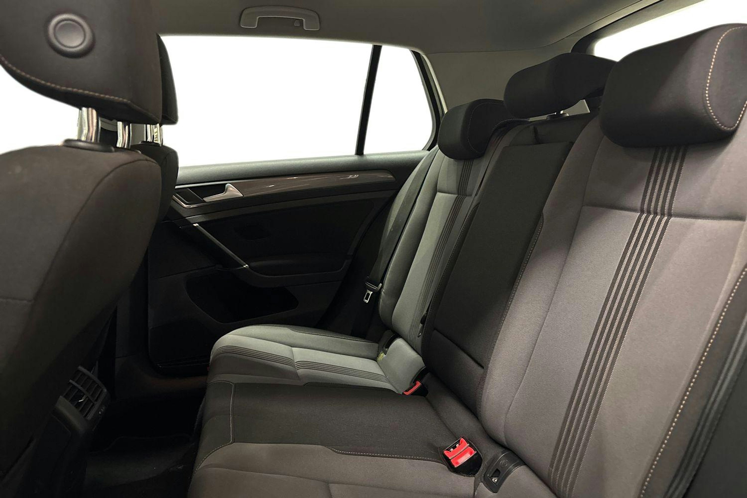 harmaa Volkswagen Golf 2016 kuva 10.