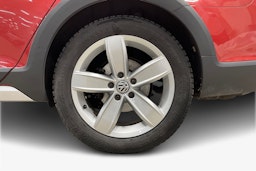 met. punainen Volkswagen Golf 2016 kuva 41.