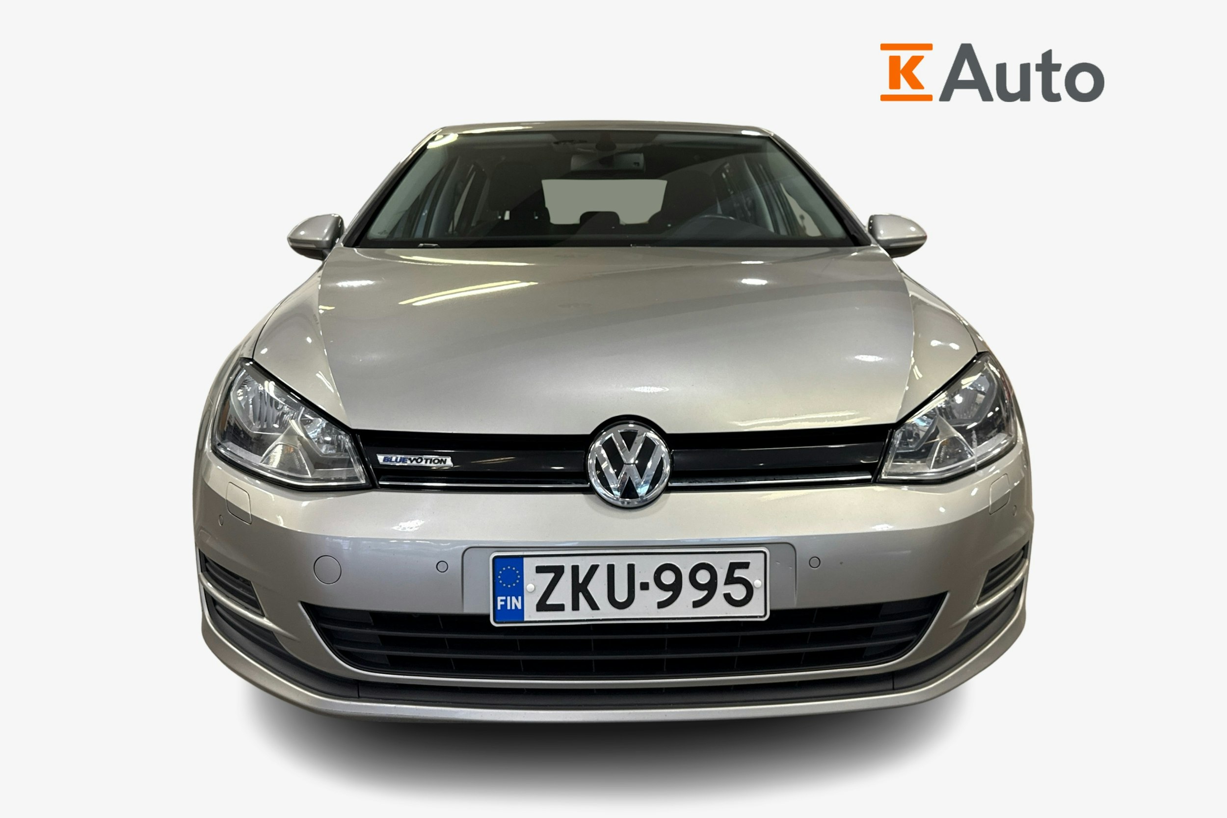 harmaa Volkswagen Golf 2016 kuva 4.