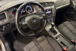 harmaa Volkswagen Golf 2016 kuva 6.