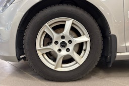 harmaa Volkswagen Golf 2016 kuva 9.