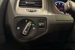 harmaa Volkswagen Golf 2016 kuva 18.