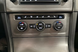 harmaa Volkswagen Golf 2016 kuva 22.