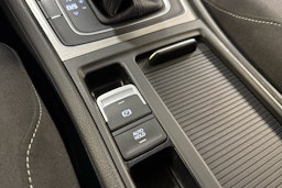 harmaa Volkswagen Golf 2016 kuva 24.