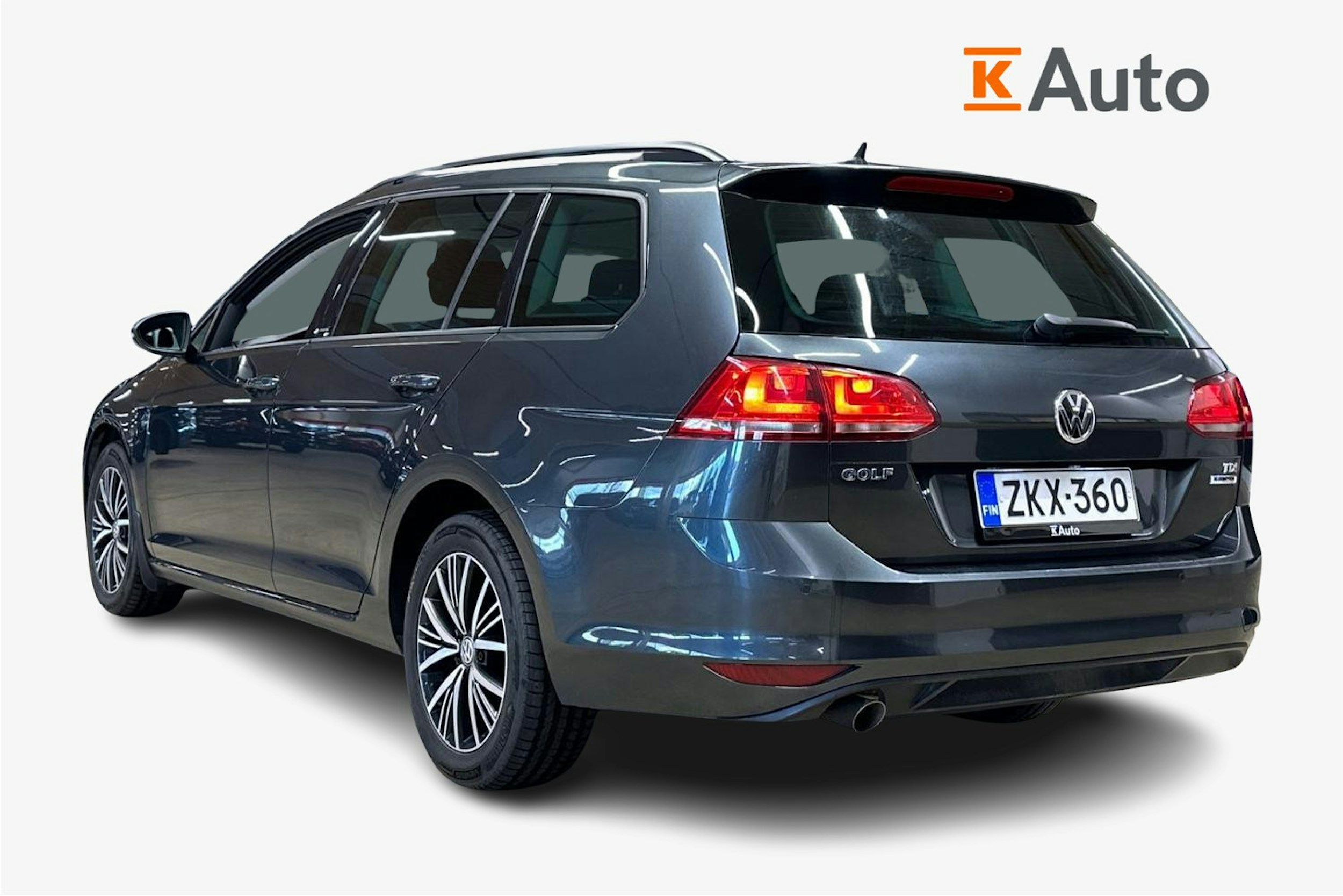harmaa Volkswagen Golf 2016 kuva 2.