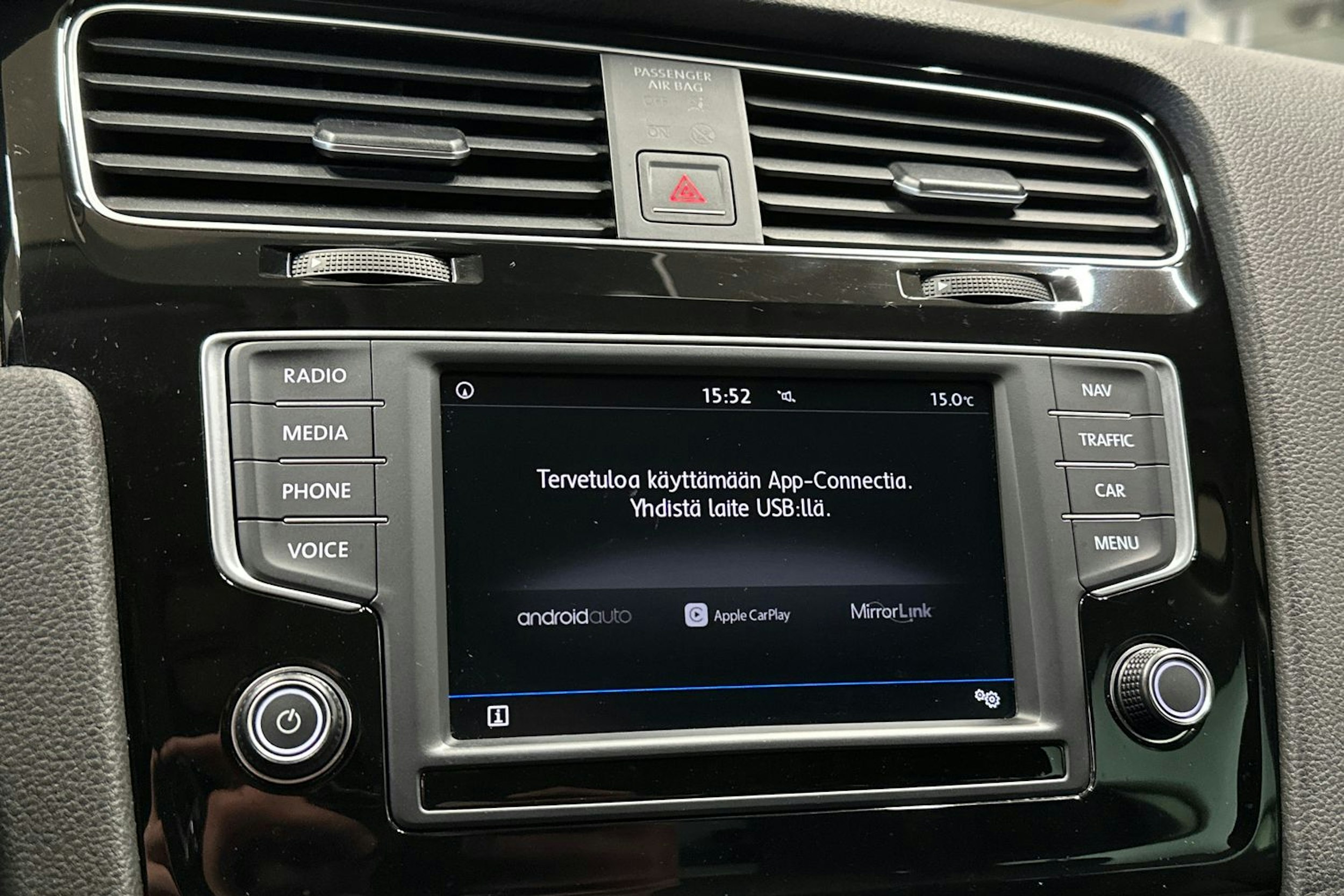 harmaa Volkswagen Golf 2016 kuva 20.