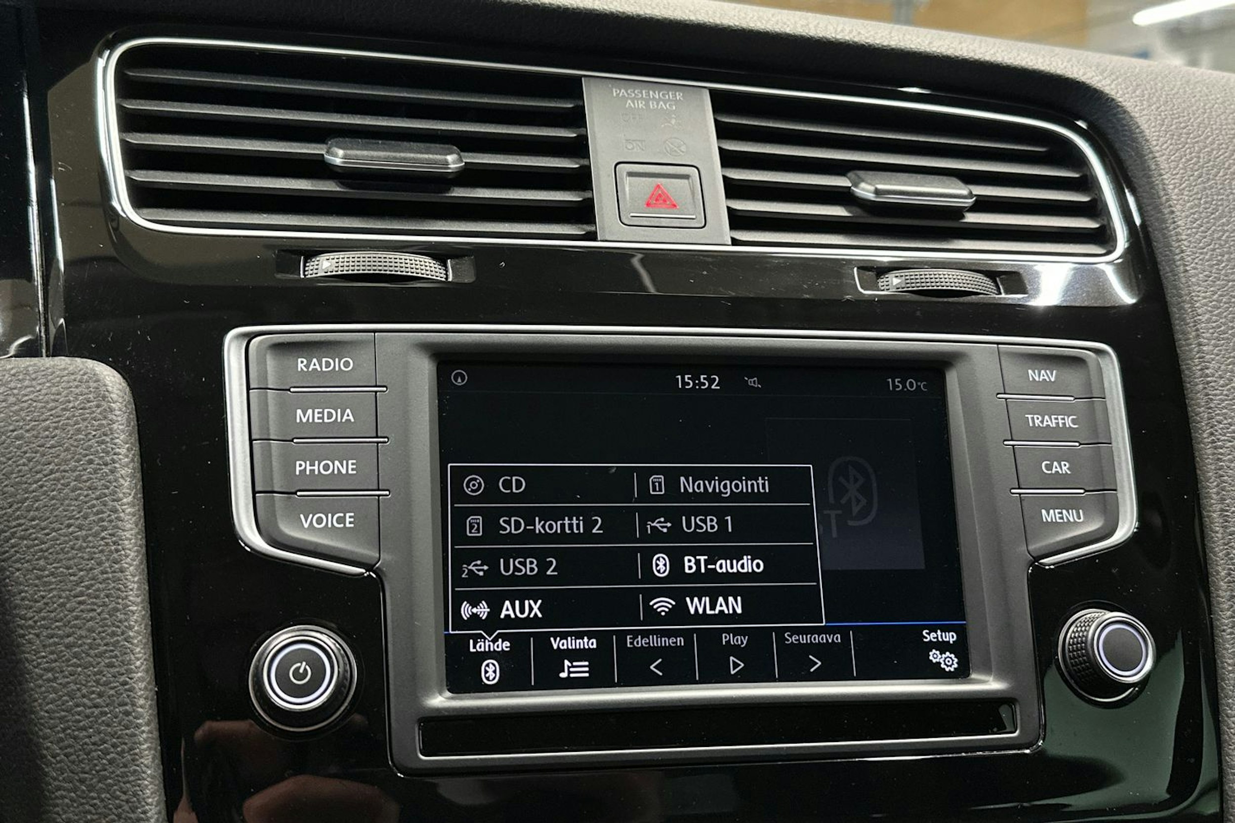 harmaa Volkswagen Golf 2016 kuva 21.