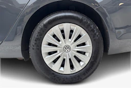 harmaa Volkswagen Golf 2017 kuva 9.