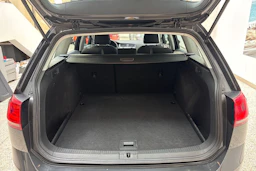 harmaa Volkswagen Golf 2017 kuva 11.