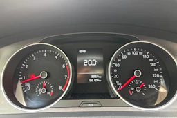 harmaa Volkswagen Golf 2017 kuva 16.
