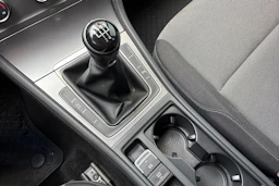harmaa Volkswagen Golf 2017 kuva 17.