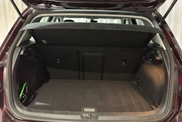 musta Volkswagen Golf 2017 kuva 16.