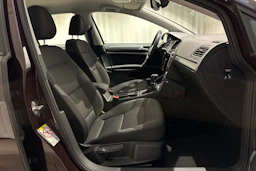 musta Volkswagen Golf 2017 kuva 17.