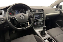 harmaa Volkswagen Golf 2017 kuva 6.