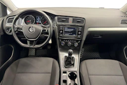 harmaa Volkswagen Golf 2017 kuva 7.