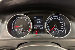 harmaa Volkswagen Golf 2017 kuva 13.