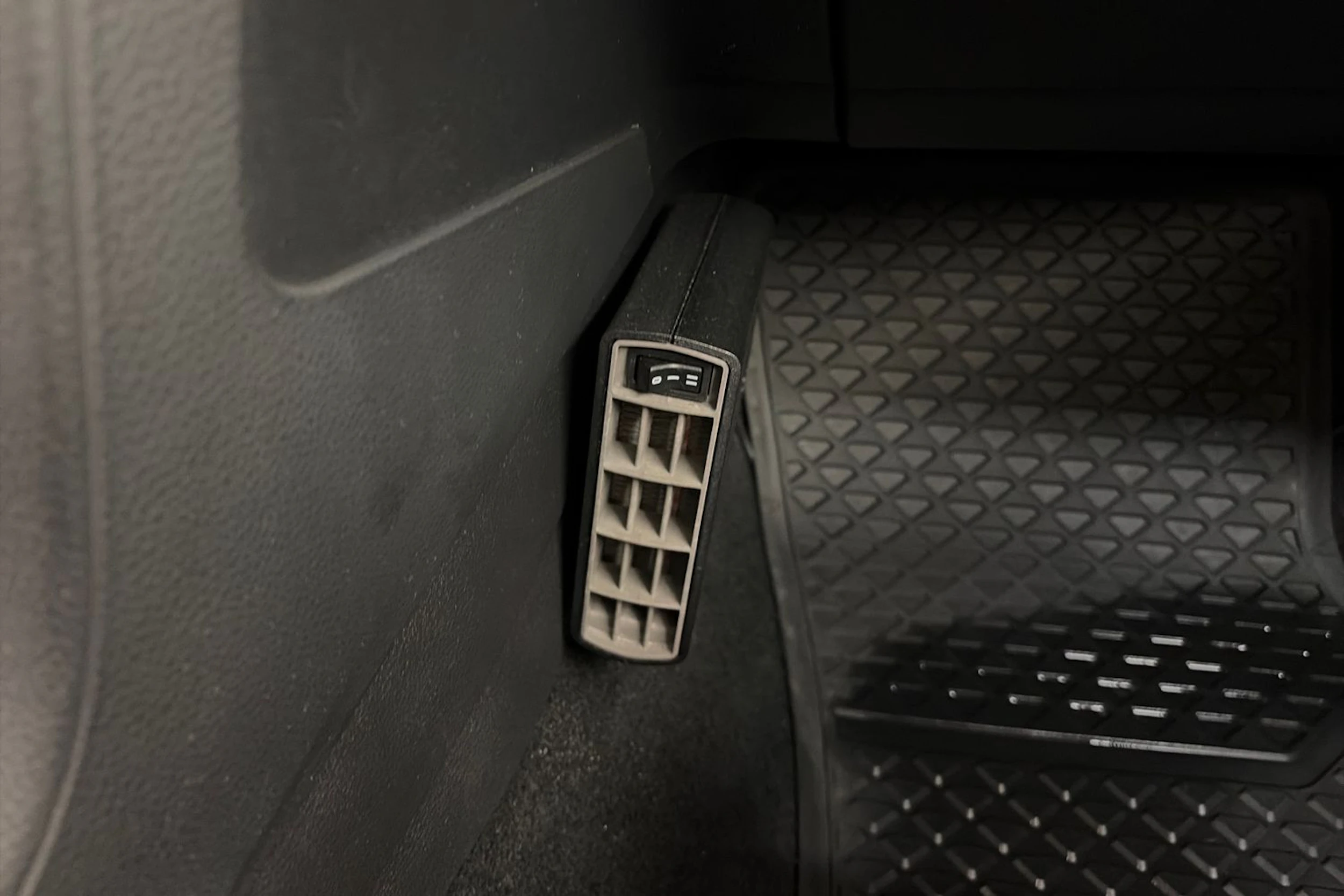 harmaa Volkswagen Golf 2017 kuva 19.