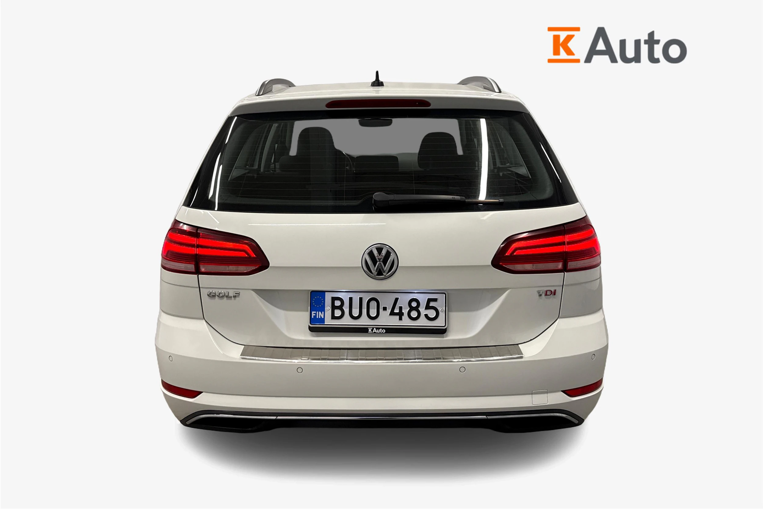Valkoinen Volkswagen GOLF 2017 kuva 4.