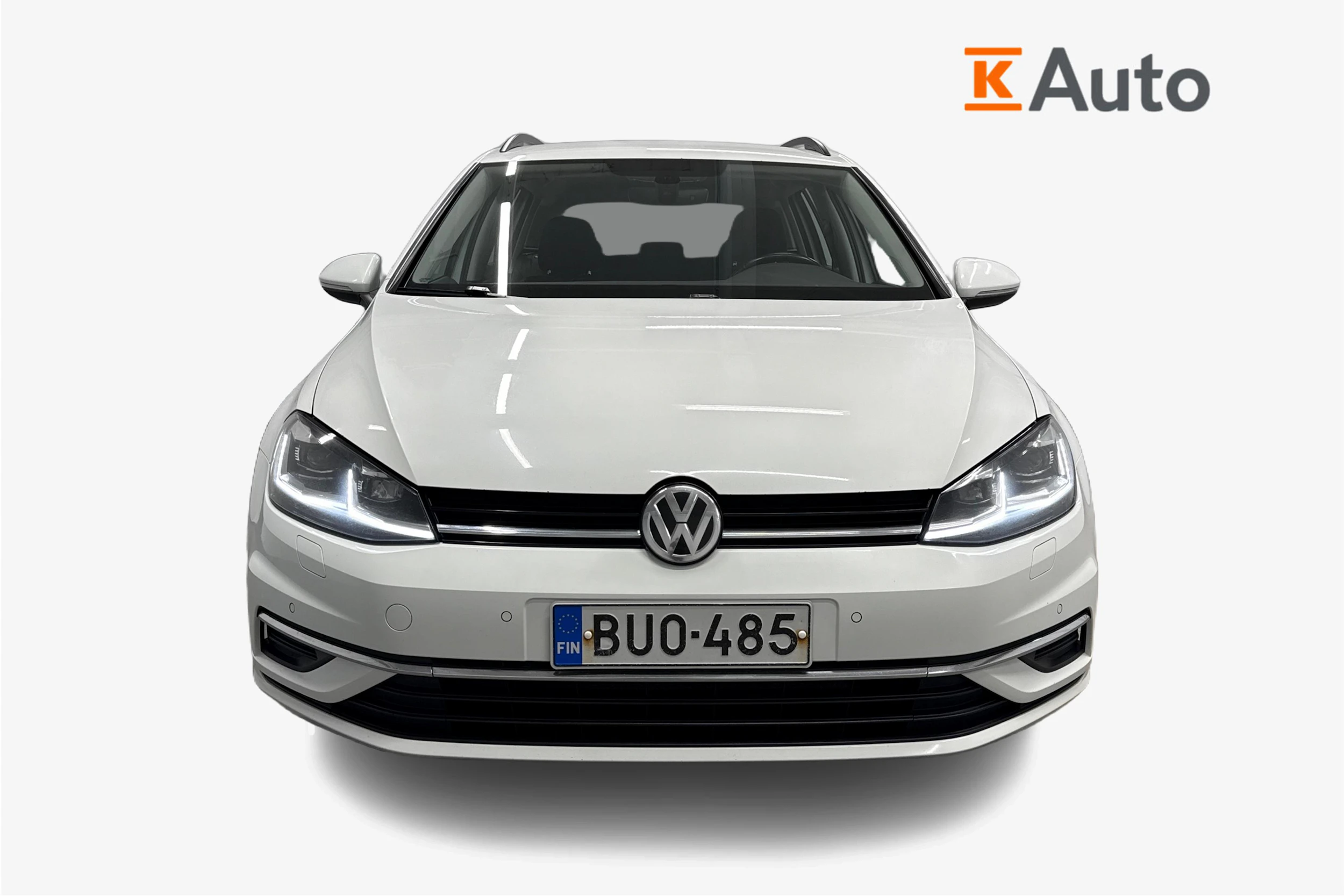 Valkoinen Volkswagen GOLF 2017 kuva 5.