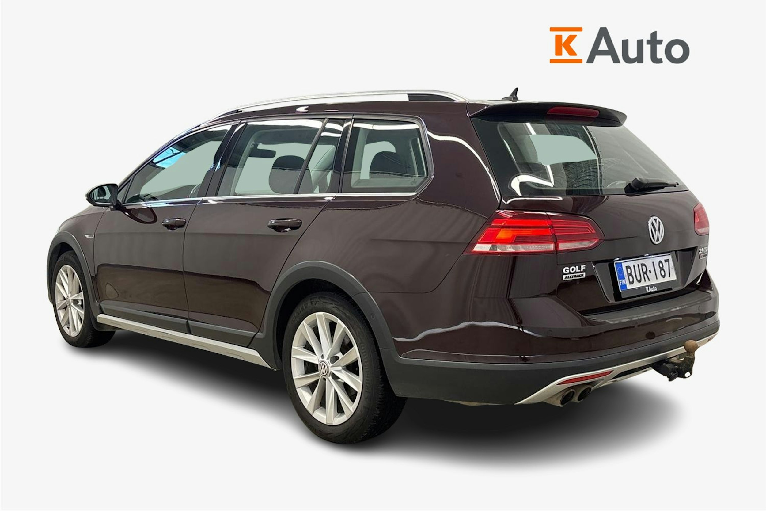 musta Volkswagen Golf 2017 kuva 2.