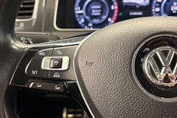 musta Volkswagen Golf 2017 kuva 14.