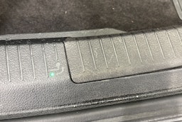 musta Volkswagen Golf 2017 kuva 32.